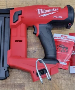 Milwaukee M18 FUEL 18 Gauge Brad Nailer (2746-20) - NEW
