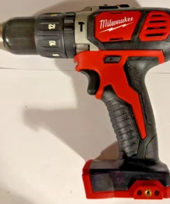 Milwaukee M18 18V Lithium-Ion Cordless 1/2 in Hammer Drill/Driver