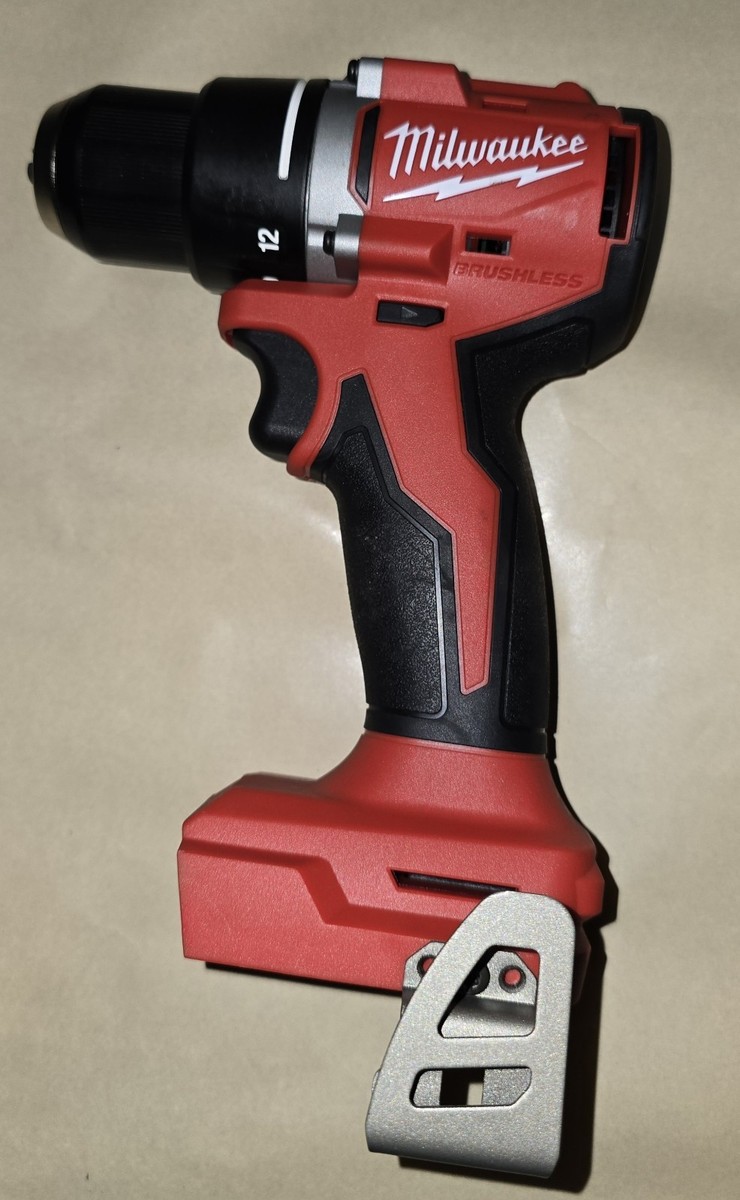 Milwaukee Cordless Combo Tool Kit Set with two 2.0Ah Batteries, And Charger - Image 6