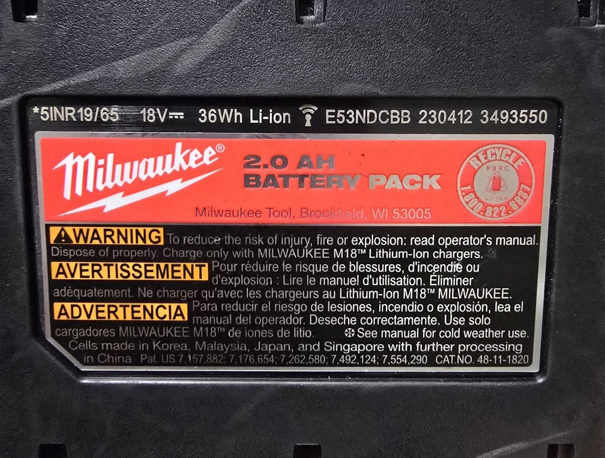 Milwaukee Cordless Combo Tool Kit Set with two 2.0Ah Batteries, And Charger - Image 12